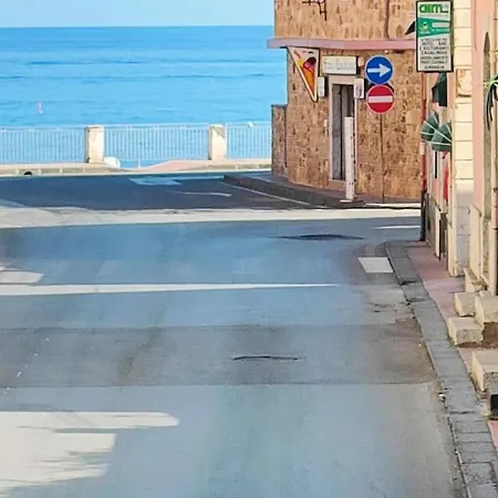 Holiday home Monolocale Taormina A 100 Metri Da Stazione Treni E 30 Mt Dal Mare *