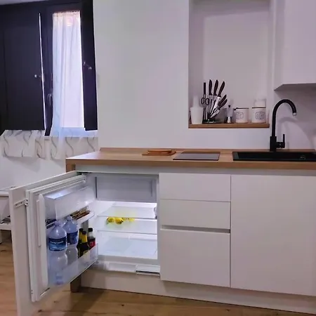 Holiday home Monolocale Taormina A 100 Metri Da Stazione Treni E 30 Mt Dal Mare Giardini Naxos